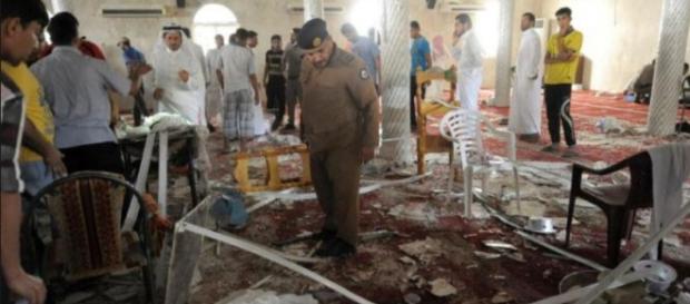 Saudi police double check the debris Saudi police double check the debris