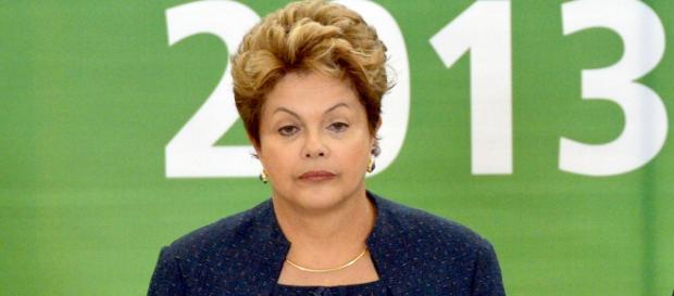 A presidente tenta resistir as pressões de todos A presidente tenta resistir as pressões de todos