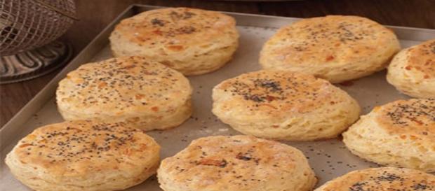 La blonda cocinera admite ser una fanática del pan La blonda cocinera admite ser una fanática del pan