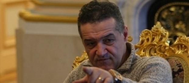 Patronul Stelei renuntă la conducere Patronul Stelei renuntă la conducere