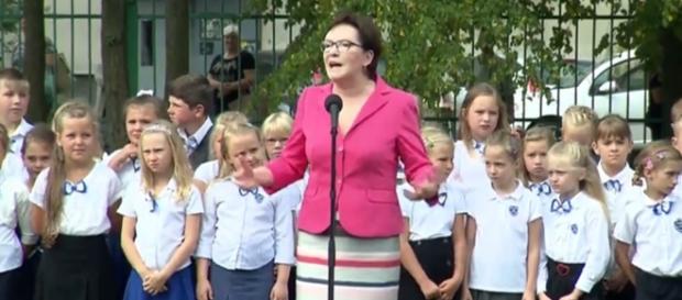 Żebyście nie były grubaskami (TVN24 print scrn) Żebyście nie były grubaskami (TVN24 print scrn)