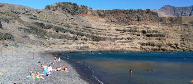 La FADSP analiza las islas Canarias. La FADSP analiza las islas Canarias.