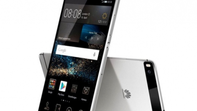 Un'immagine dello smartphone Huawei P8