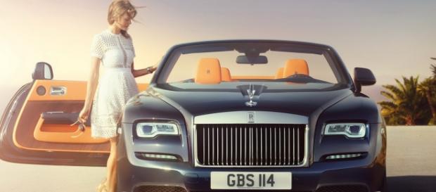 Conversível Dawn, a nova joia da Rolls-Royce Conversível Dawn, a nova joia da Rolls-Royce