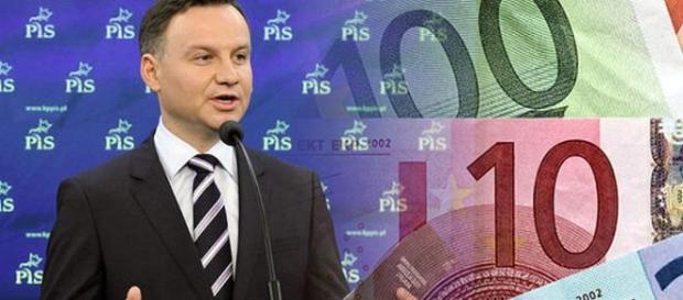 Czy Polska powinna przyjąć euro? Czy Polska powinna przyjąć euro?