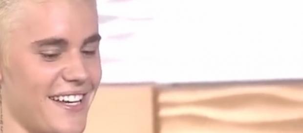 El nuevo peinado del cantante canadiense Bieber El nuevo peinado del cantante canadiense Bieber