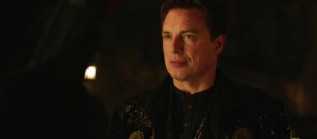 Malcolm Merlyn es ahora Ra's al Ghul en 'Arrow' Malcolm Merlyn es ahora Ra's al Ghul en 'Arrow'