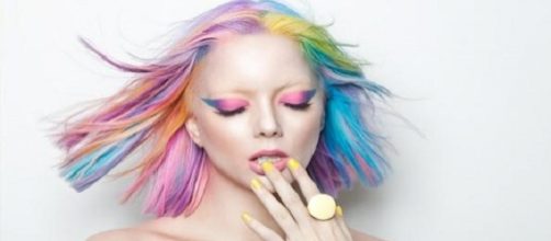 Tinte mini pony e rainbowhair: trend top 2016