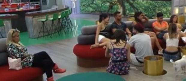 Primeras tensiones y acercamientos en 'GH 16' Primeras tensiones y acercamientos en 'GH 16'