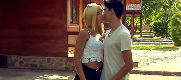 MYHYV tendrá un tritrono masculino MYHYV tendrá un tritrono masculino