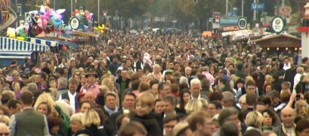Das 182. Oktoberfest startet am 19. September 2015 Das 182. Oktoberfest startet am 19. September 2015