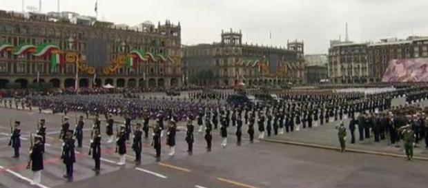 Foto: @PresidenciaMX. Desfile conmemorativo México Foto: @PresidenciaMX. Desfile conmemorativo México