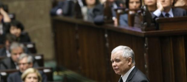 Jarosław Kaczyński (Foto: PAP/EPA/Paweł Supernak) Jarosław Kaczyński (Foto: PAP/EPA/Paweł Supernak)