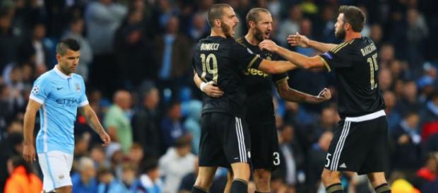 Juventus celebrating their win. Juventus celebrating their win.