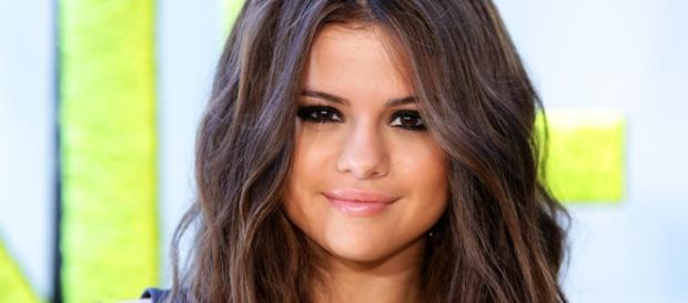 Selena Gomez não parece gostar de Lorde. Selena Gomez não parece gostar de Lorde.