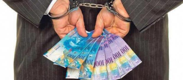 Francii fictivi vor aduce catușe pentru bancheri Francii fictivi vor aduce catușe pentru bancheri
