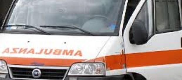 Anziana si dà fuoco a Cosenza, grave. Anziana si dà fuoco a Cosenza, grave.