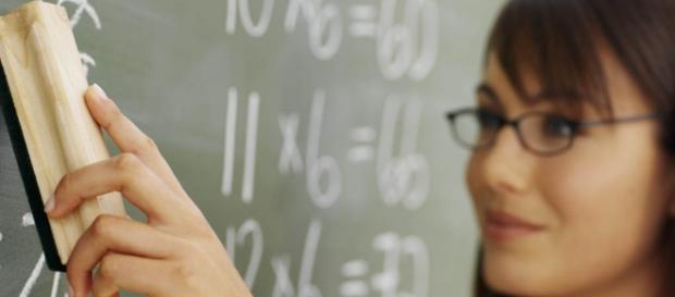 Docenti, bonus, TFA e assunzioni Docenti, bonus, TFA e assunzioni