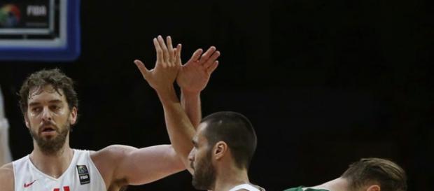 MVP. Gasol terminó con 25 pts y 12 rebotes MVP. Gasol terminó con 25 pts y 12 rebotes
