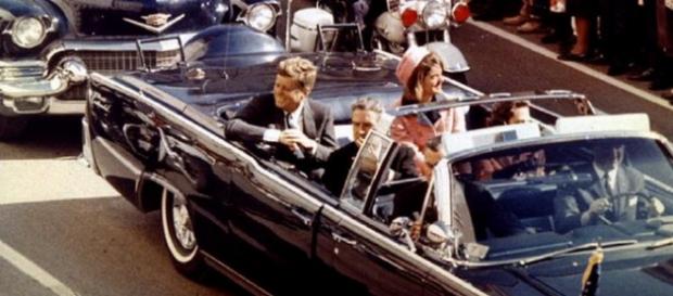 Ziua asasinarii presedintelui John F. Kennedy Ziua asasinarii presedintelui John F. Kennedy