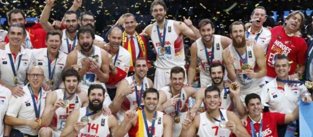 España celebrando el Eurobasket España celebrando el Eurobasket