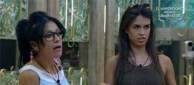 Maite con Sofía en imagen de archivo Maite con Sofía en imagen de archivo
