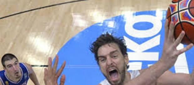 Pau Gasol destacó cuando España ganó a Francia Pau Gasol destacó cuando España ganó a Francia