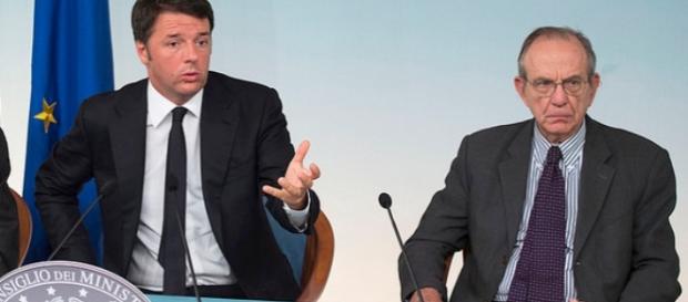 Renzi e Padoan studiano la riforma pensioni Renzi e Padoan studiano la riforma pensioni