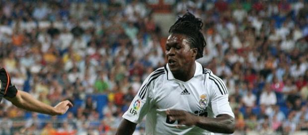 Royston Drenthe fracasó en la liga española Royston Drenthe fracasó en la liga española