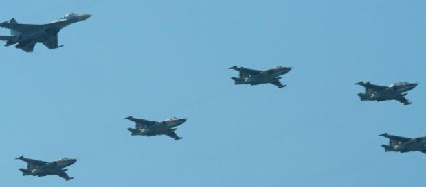 Avioane de vânătoare-bombardament ruseşti Avioane de vânătoare-bombardament ruseşti