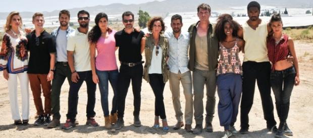 Elenco de la serie "Mar de plástico" / Antena3.com Elenco de la serie "Mar de plástico" / Antena3.com