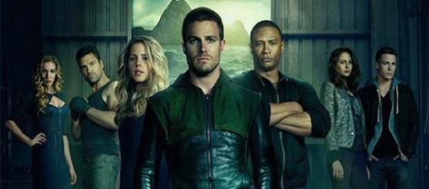 Oliver, John Diggle y Felicity listos para volver. Oliver, John Diggle y Felicity listos para volver.