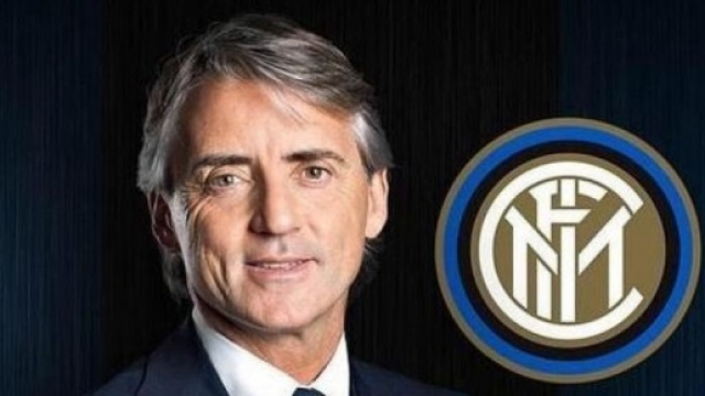 Roberto Mancini, allenatore dell'inter capolista