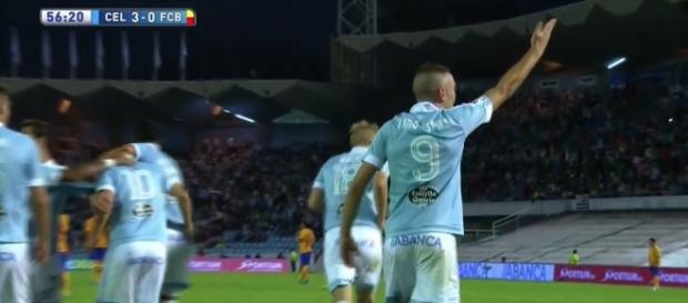 Iago Aspas celebrando su segundo gol Iago Aspas celebrando su segundo gol