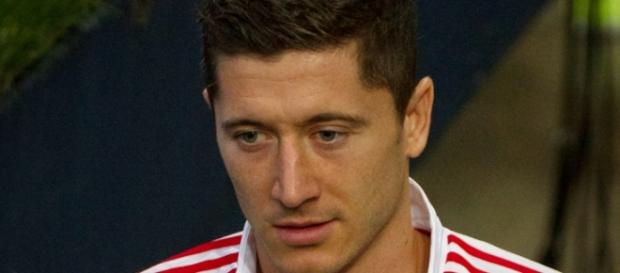 Lewandowski antes de un partido con su equipo Lewandowski antes de un partido con su equipo