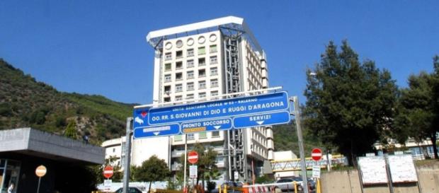 Salerno, blitz all’ospedale Ruggi D'Aragona Salerno, blitz all’ospedale Ruggi D'Aragona