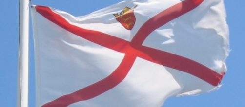 La bandiera dell'isola di Jersey (da Wikipedia)