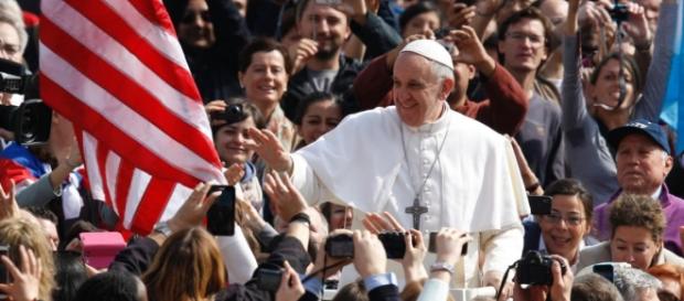 El Papa Francisco "el Papa de la gente" El Papa Francisco "el Papa de la gente"