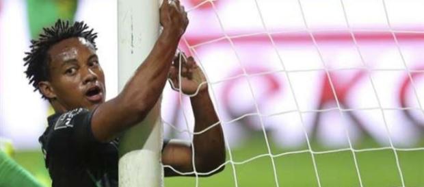 Vida difícil de Carrillo está prestes a terminar Vida difícil de Carrillo está prestes a terminar