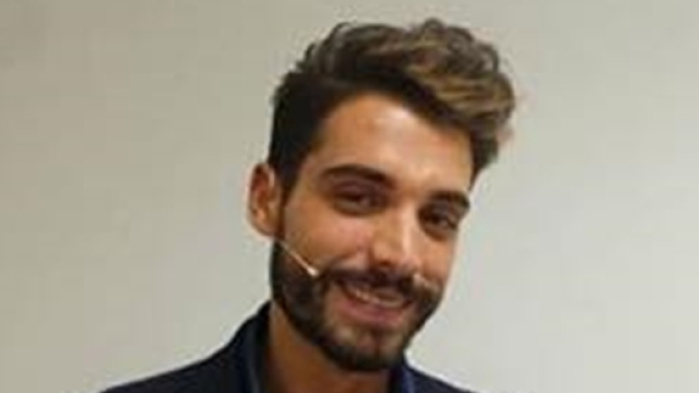 Amedeo omosessuale? Notizia infondata