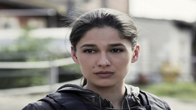 Lara Colombo, Squadra Antimafia 7.