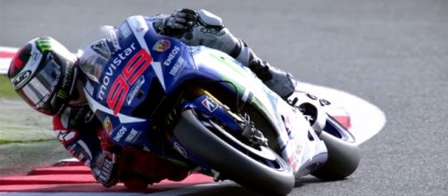 Jorge Lorenzo in sella alla sua Yamaha