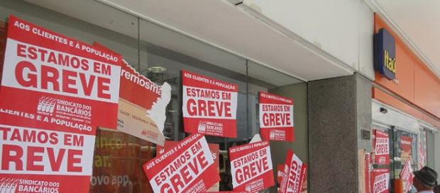 Greve dos bancos a partir do dia 06/10 Greve dos bancos a partir do dia 06/10