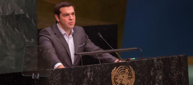1.º Ministro grego discursa na ONU em 27/09/2015. 1.º Ministro grego discursa na ONU em 27/09/2015.