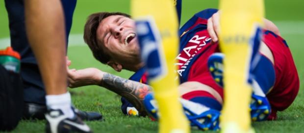 Messi: rotura de ligamento en rodilla izquierda Messi: rotura de ligamento en rodilla izquierda