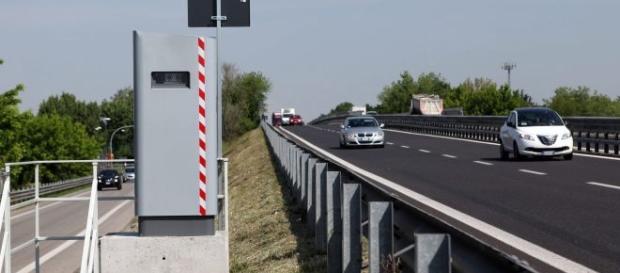 Multe nulle con Autovelox, lo decide il Tribunale Multe nulle con Autovelox, lo decide il Tribunale