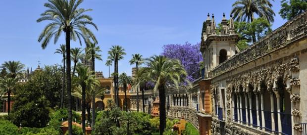 Los Reales Alcázares de Sevilla Los Reales Alcázares de Sevilla