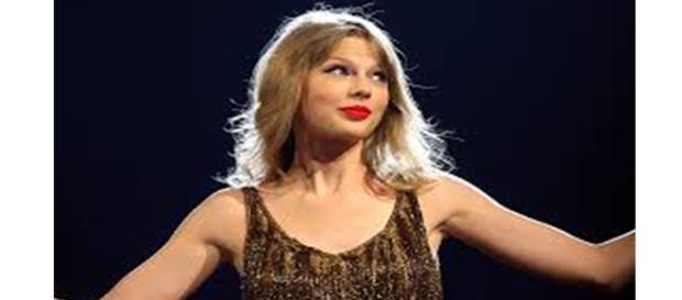 Taylor Swift es más que una simple cantante Taylor Swift es más que una simple cantante