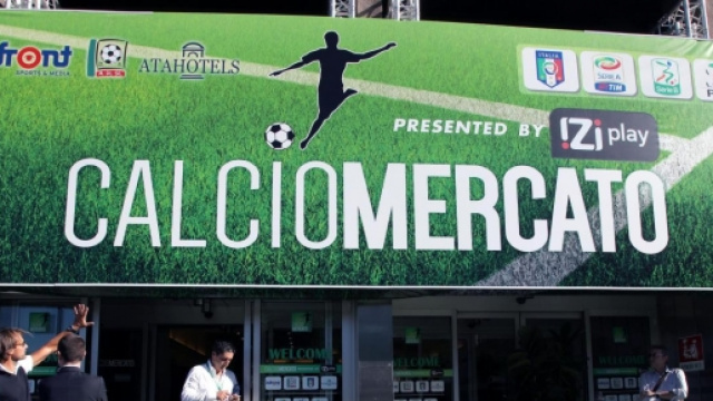 Il calciomercato 2015: spese folli per la Serie A