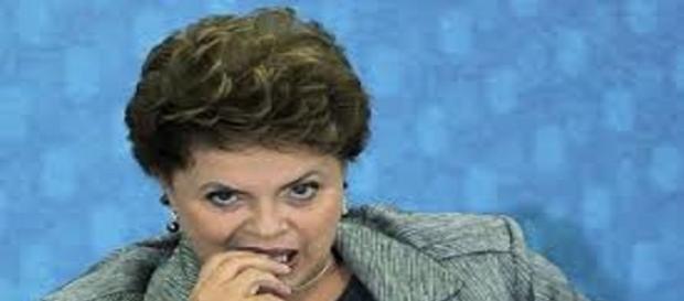 Dilma é criticada por jornal britânico Dilma é criticada por jornal britânico